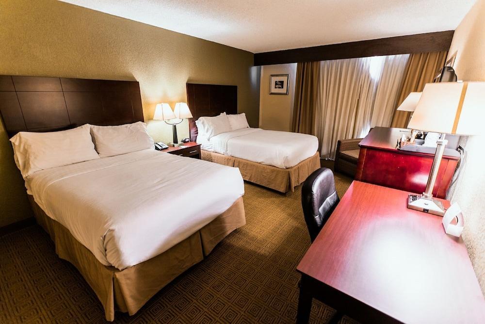 Holiday Inn South Plainfield-Piscataway By Ihg Exterior foto